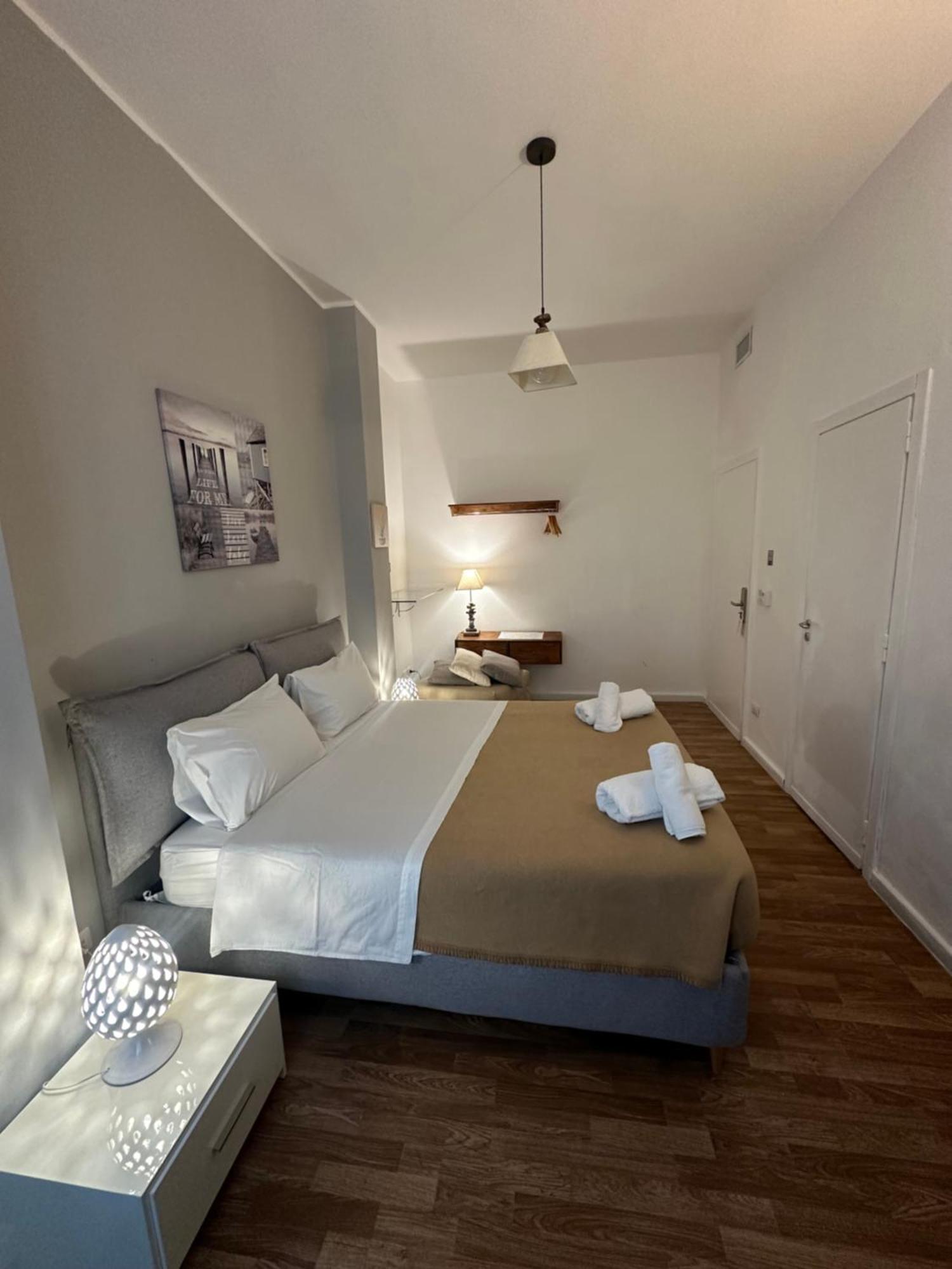 B&B Degli Artisti Suite レッチェ エクステリア 写真