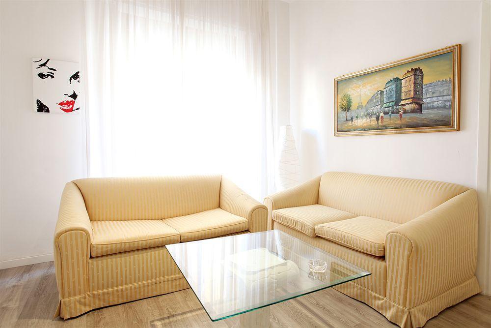 B&B Degli Artisti Suite レッチェ エクステリア 写真