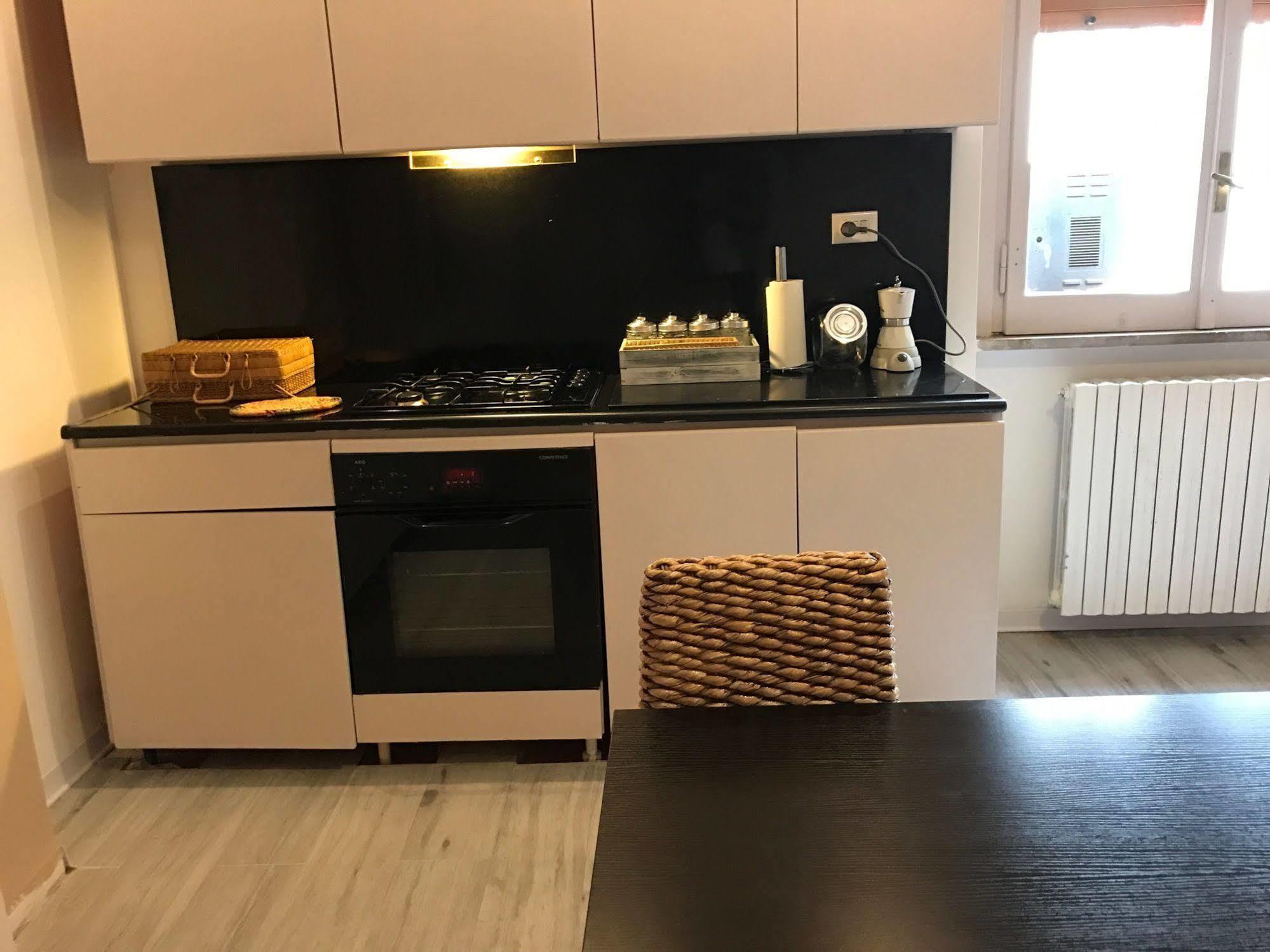 B&B Degli Artisti Suite レッチェ エクステリア 写真