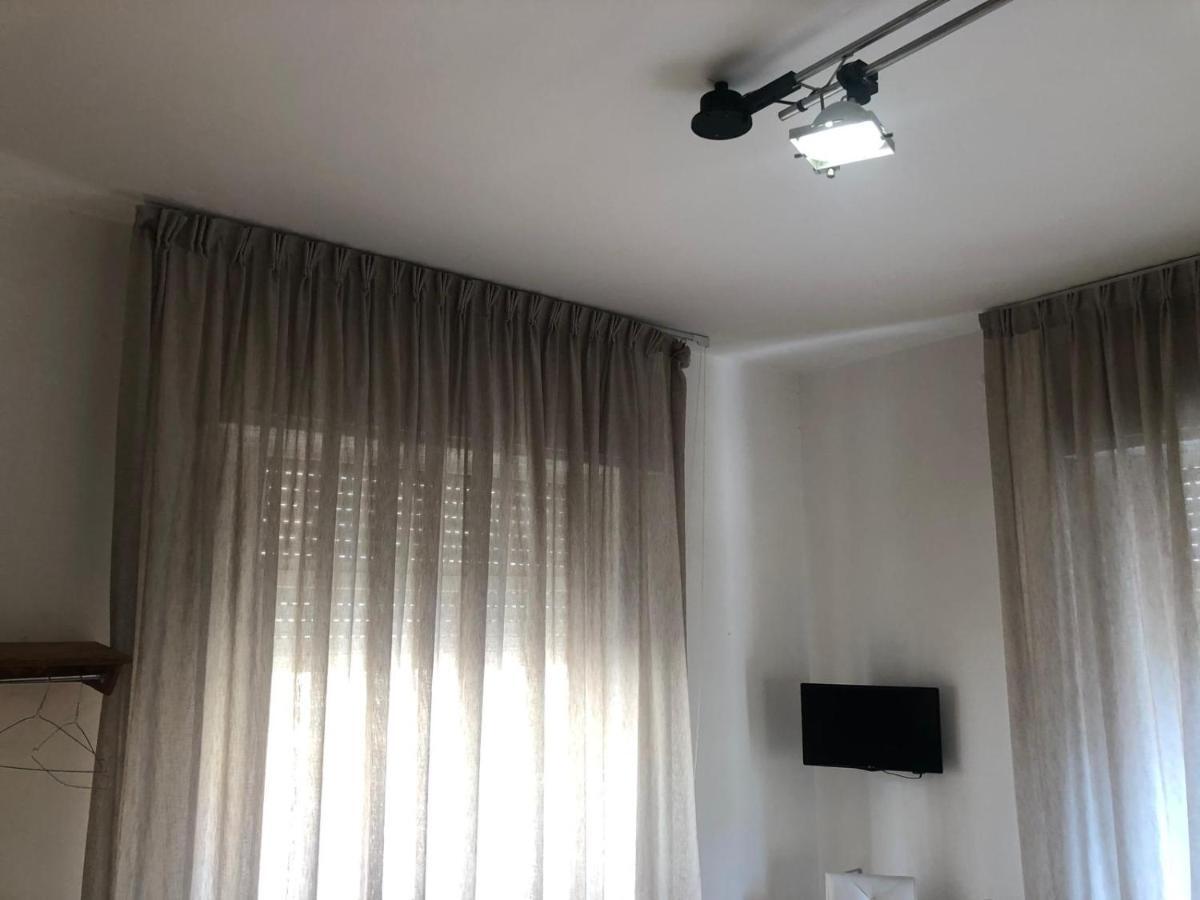 B&B Degli Artisti Suite レッチェ エクステリア 写真